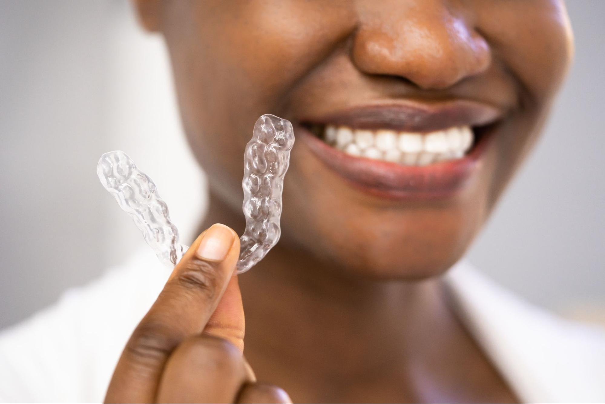 Understanding the Benefits of Invisalign for a Straight Smile